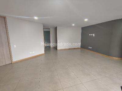 Apartamento de 3 alcobas en arriendo en Altos Del Poblado, Medellín, 102 m² · foto 4 de 18