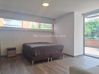 Apartamento de 2 alcobas en arriendo en El Poblado, Medellín, 98 m² · foto 10 de 18