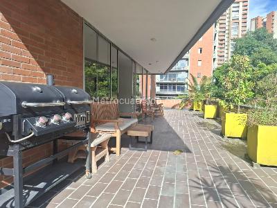 Apartamento de 2 alcobas en arriendo en El Poblado, Medellín, 98 m² · foto 17 de 18