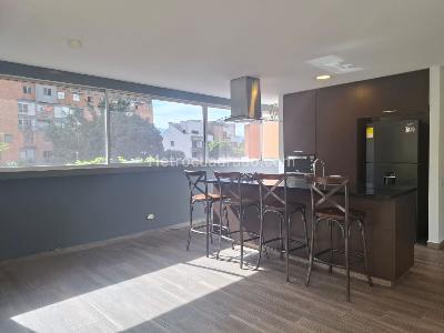 Apartamento de 2 alcobas en arriendo en El Poblado, Medellín, 98 m² · foto 6 de 18