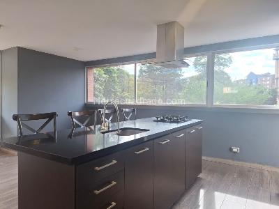 Apartamento de 2 alcobas en arriendo en El Poblado, Medellín, 98 m² · foto 7 de 18