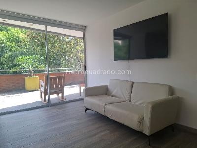 Apartamento de 2 alcobas en arriendo en El Poblado, Medellín, 98 m² · foto 9 de 18