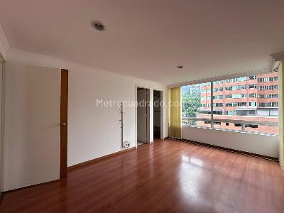 Apartamento de 3 alcobas en arriendo en El Tesoro, Medellín, 172 m² · foto 11 de 19