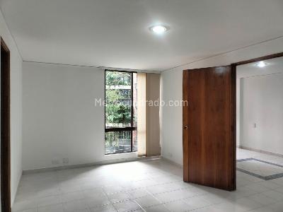 Apartamento de 3 alcobas en arriendo en El Poblado, Medellín, 143 m² · foto 11 de 20
