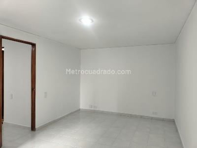 Apartamento de 3 alcobas en arriendo en El Poblado, Medellín, 143 m² · foto 12 de 20