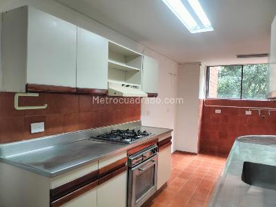 Apartamento de 3 alcobas en arriendo en El Poblado, Medellín, 143 m² · foto 7 de 20