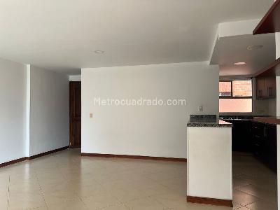 Apartamento de 3 alcobas en arriendo en Envigado, Envigado, 86 m² · foto 4 de 13