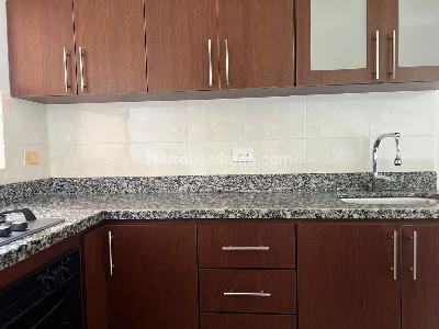 Apartamento de 3 alcobas en arriendo en Envigado, Envigado, 86 m² · foto 5 de 13