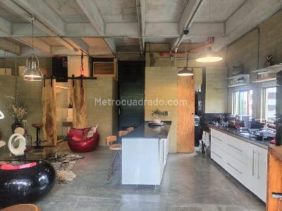 Apartamento en venta en El Poblado, Medellín · foto 3 de 16