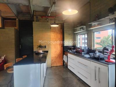 Apartamento en venta en El Poblado, Medellín · foto 7 de 16