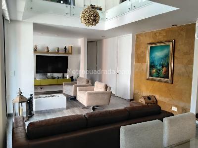 Apartamento de 3 alcobas en arriendo en El Poblado, Medellín, 164 m² · foto 4 de 20