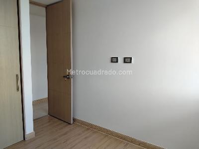 Apartamento de 3 alcobas en arriendo en El Poblado, Medellín, 88 m² · foto 17 de 20