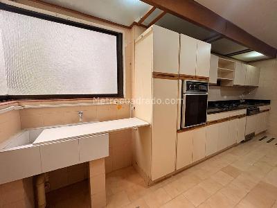 Apartamento en venta en Envigado, Envigado · foto 6 de 17