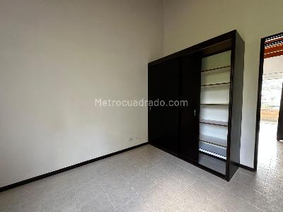 Apartamento de 3 alcobas en venta en Sabaneta, Sabaneta, 70 m² · foto 13 de 20