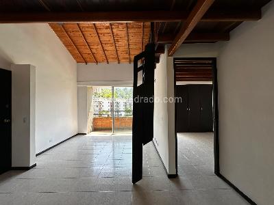 Apartamento de 3 alcobas en venta en Sabaneta, Sabaneta, 70 m² · foto 2 de 20