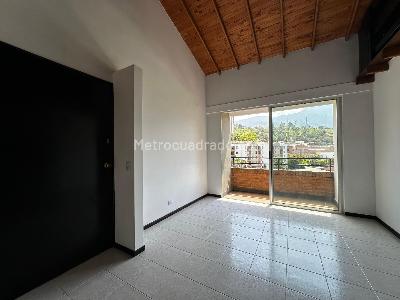Apartamento de 3 alcobas en venta en Sabaneta, Sabaneta, 70 m² · foto 3 de 20
