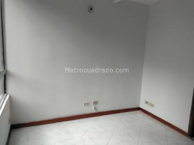 Apartamento en venta en El Poblado, Medellín · foto 8 de 18