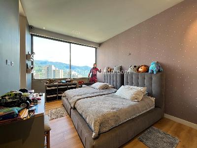 Apartamento de 3 alcobas en venta en El Poblado, Medellín, 406 m² · foto 17 de 20