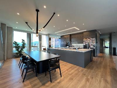 Apartamento de 3 alcobas en venta en El Poblado, Medellín, 406 m² · foto 5 de 20