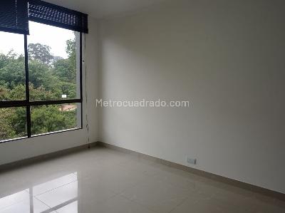 Apartamento de 2 alcobas en venta en El Poblado, Medellín, 65 m² · foto 11 de 19