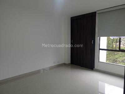 Apartamento de 2 alcobas en venta en El Poblado, Medellín, 65 m² · foto 15 de 19