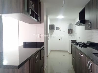 Apartamento de 2 alcobas en venta en El Poblado, Medellín, 65 m² · foto 8 de 19