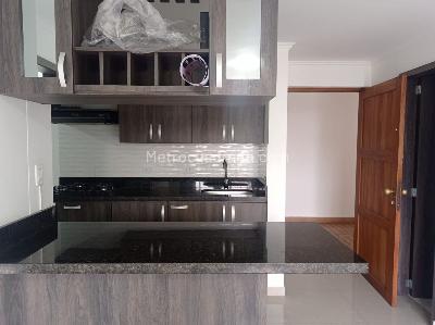 Apartamento de 2 alcobas en venta en El Poblado, Medellín, 65 m² · foto 9 de 19