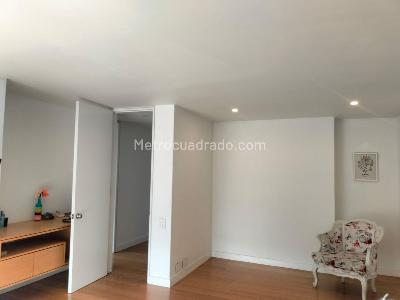 Apartamento en venta en El Poblado, Medellín · foto 13 de 19