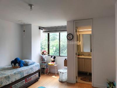 Apartamento en venta en El Poblado, Medellín · foto 14 de 19