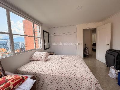 Apartamento en venta en El Poblado, Medellín · foto 13 de 17