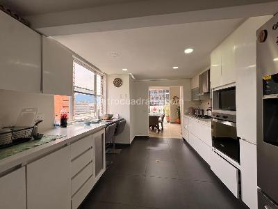Apartamento en venta en El Poblado, Medellín · foto 5 de 17