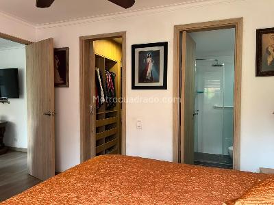 Apartamento de 3 alcobas en venta en El Poblado, Medellín, 125 m² · foto 14 de 18