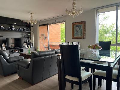 Apartamento de 3 alcobas en venta en El Poblado, Medellín, 125 m² · foto 3 de 18