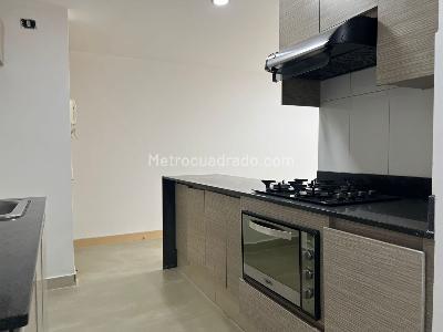 Apartamento de 3 alcobas en venta en El Poblado, Medellín, 82 m² · foto 5 de 19