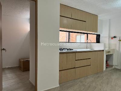 Apartamento en venta en Envigado, Envigado · foto 7 de 18