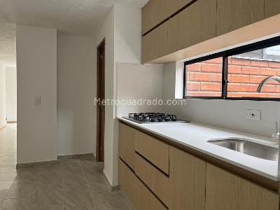 Apartamento en venta en Envigado, Envigado · foto 8 de 18