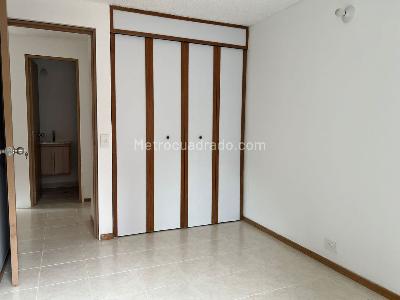 Apartamento en venta en Envigado, Envigado · foto 9 de 18