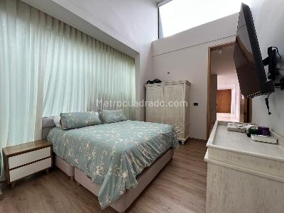 Casa de 4 alcobas en venta en Envigado, Envigado, 1200 m² · foto 11 de 20