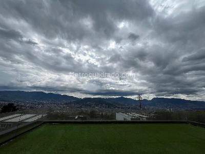 Casa de 4 alcobas en venta en Envigado, Envigado, 1200 m² · foto 18 de 20