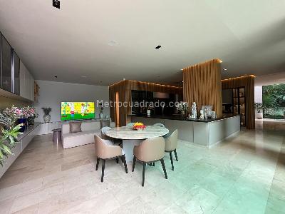 Casa de 4 alcobas en venta en Envigado, Envigado, 1200 m² · foto 5 de 20