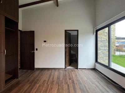 Casa en venta en Envigado, Envigado · foto 9 de 20