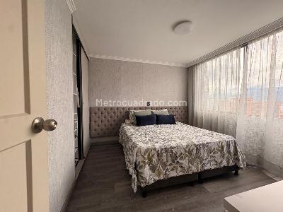 Apartamento de 3 alcobas en venta en El Poblado, Medellín, 260 m² · foto 13 de 18
