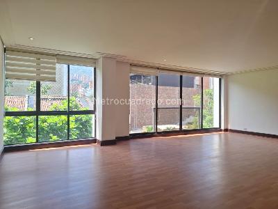 Apartamento de 4 alcobas en venta en El Poblado, Medellín, 240 m² · foto 4 de 17