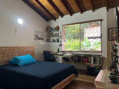 Casa de 3 alcobas en venta en El Poblado, Medellín, 229 m² · foto 12 de 20