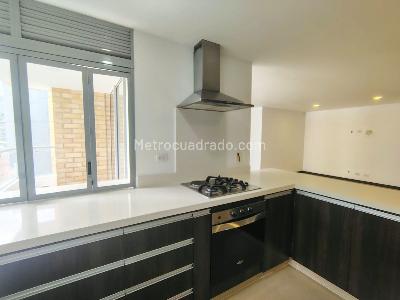 Apartamento en arriendo en Envigado, Envigado · foto 6 de 16