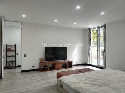 Apartamento de 2 alcobas en venta en El Poblado, Medellín, 167 m² · foto 13 de 20