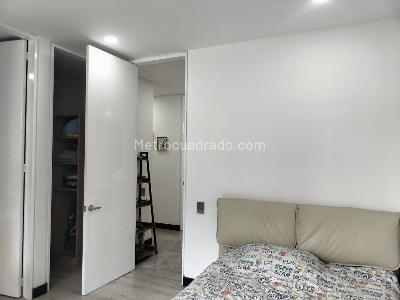 Apartamento de 2 alcobas en venta en El Poblado, Medellín, 167 m² · foto 16 de 20