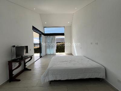 Casa de 3 alcobas en venta en Envigado, Envigado, 280 m² · foto 12 de 20
