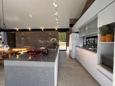 Casa de 3 alcobas en venta en Envigado, Envigado, 280 m² · foto 5 de 20