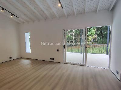 Casa de 3 alcobas en arriendo en El Poblado, Medellín, 320 m² · foto 9 de 20